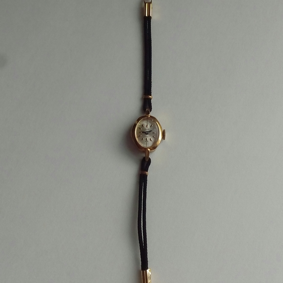 Vulcain Vintage Ladies Watch - Picture 11 of 12